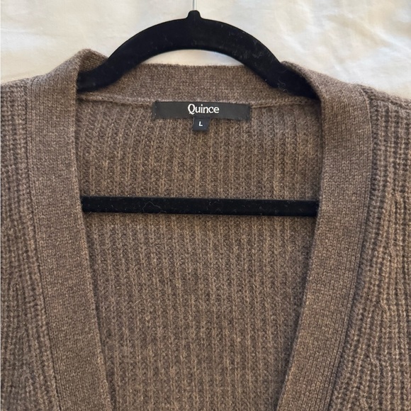 Quince Mongolian Cashmere Oversized Boyfriend Cardigan Sweater - Picture 3 of 4